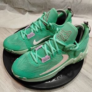 Nike Giannis Womens Immortality 2 Basketball Shoes Mint & Purple SIZE 7